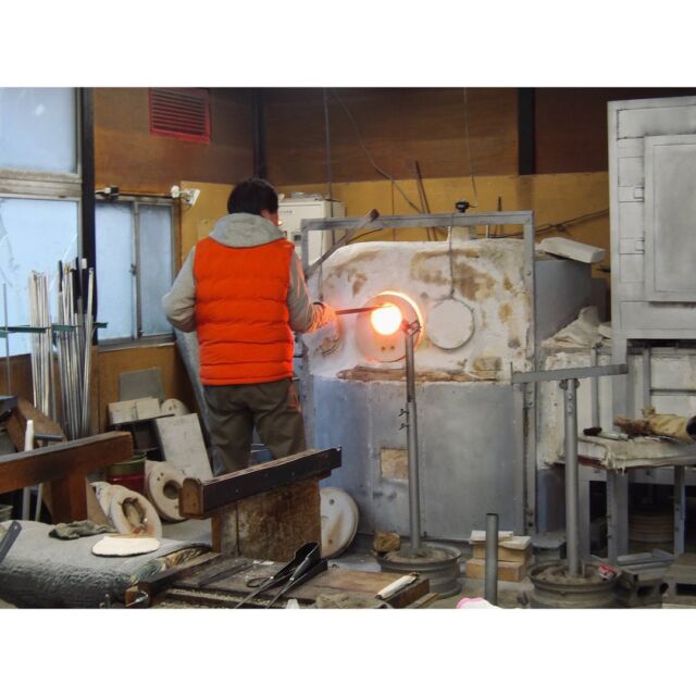 🔥
#shiraishiglassstudio 
#白石ガラス工房 
#glassblowing 
#溶解炉